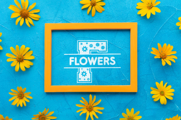Flowers Monogram: A Decorative Typeface with Editorial Grace
